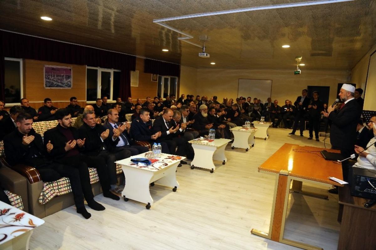 17 Aralık Şehitleri İ&ccedil;in Mevlit Okutuldu
