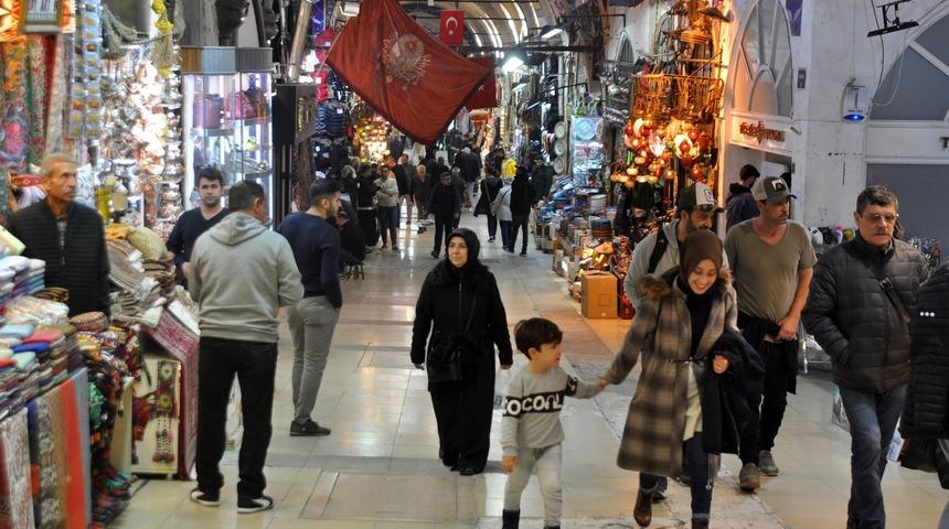  Dünyanın en eski çarşısı yılda 45 milyon ziyaretçi ağırlıyor