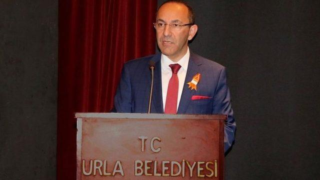 Urla Belediye Başkanı İbrahim Burak Oğuz kimdir?