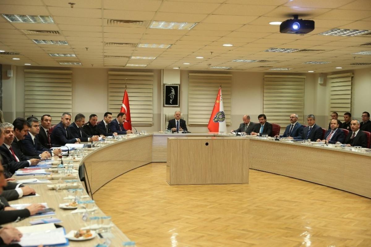 &ldquo;Kadına Y&ouml;nelik Şiddetle M&uuml;cadelede Kurumsal İşbirliği ve Eş g&uuml;d&uuml;m&uuml;n Arttırılmasına Dair Protokol&rdquo; toplantısı