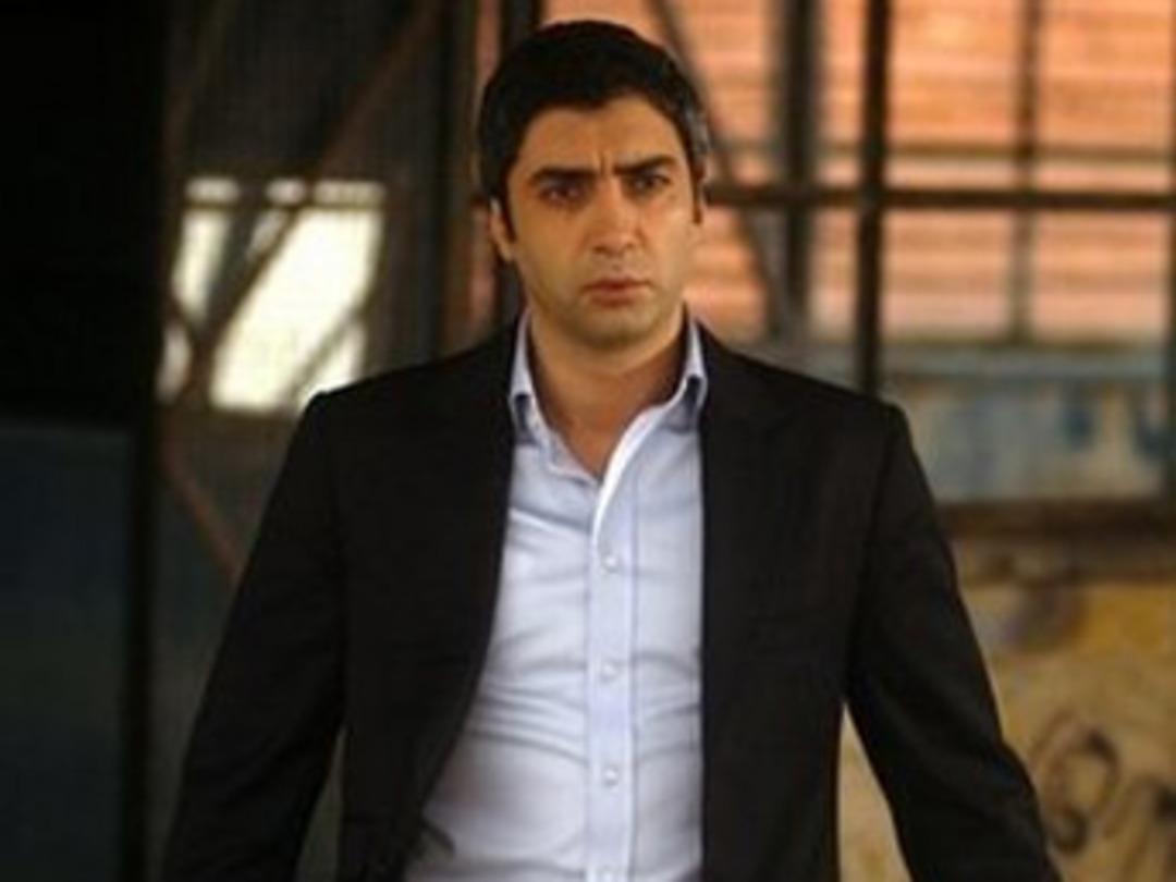 Babam 'sen bizlere benzemiyorsun' dedi