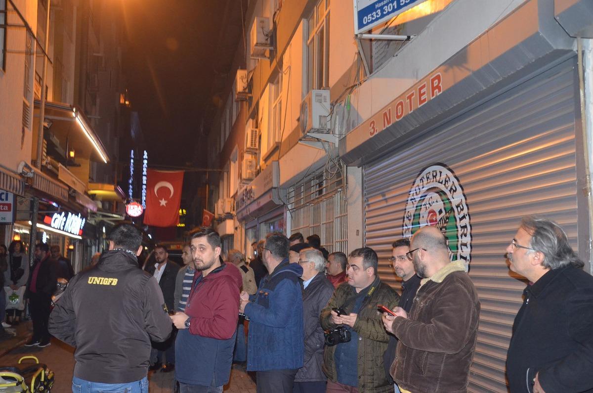 Eşi 2 aydır eve d&ouml;nmeyince intihar etti