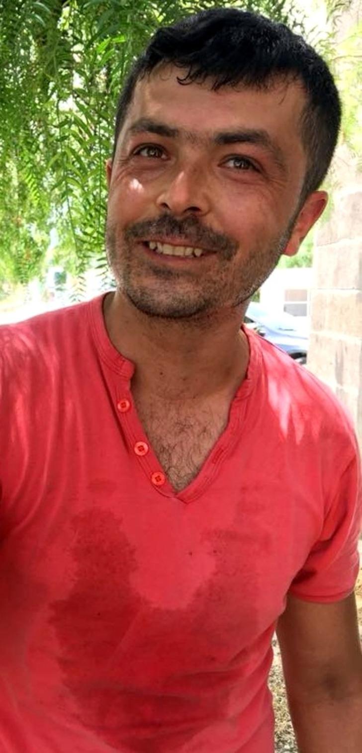 AVM'nin dış cephesine yılbaşı süsü yapılırken vinç devrildi: 1 ölü, 3 yaralı G5