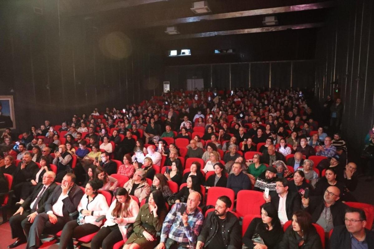 Şair, bestekar, s&ouml;z yazarı Yusuf Hayaloğlu Kartal&rsquo;da anıldı