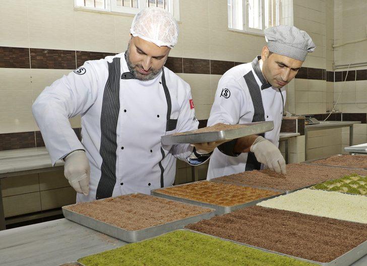 Soğuk baklava tarifi: Diyarbakır'da üretiliyor tüm Türkiye'ye gönderiliyor G4