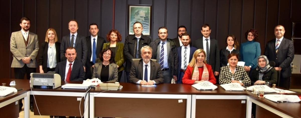 Rekt&ouml;r Bilgi&ccedil;&rsquo;ten akademisyenlere: "&Ccedil;ıtayı y&uuml;kseltmeliyiz"