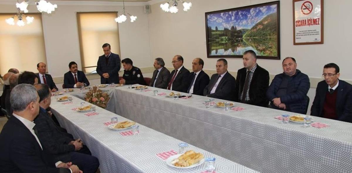 &ldquo;Eğitime yapılan yatırım, T&uuml;rkiye&rsquo;nin aydınlık geleceğine yapılan yatırımdır&rdquo;