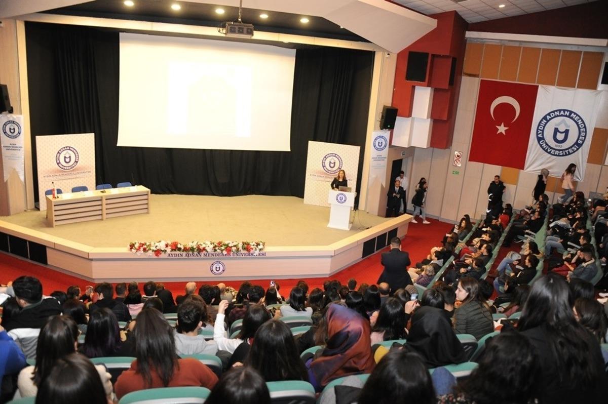 AD&Uuml;&rsquo;de d&uuml;zenlenen panelde paramedikler bir araya geldi