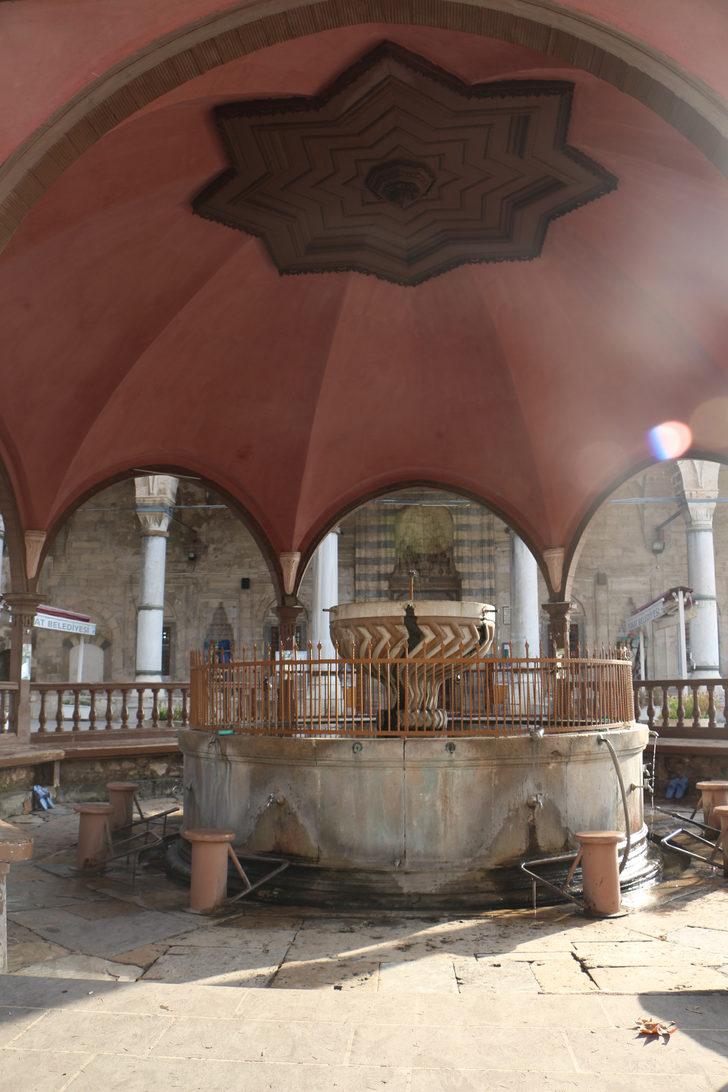 Hatuniye Camisi zamana meydan okuyor G4