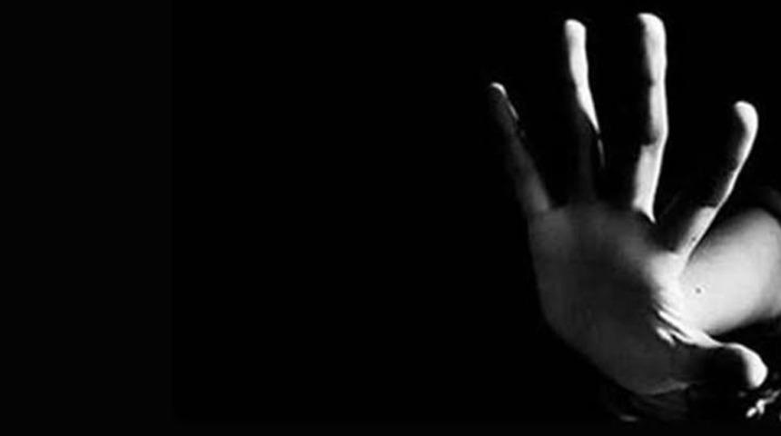 Cinsel saldırı davasında yaşlı kadın gözyaşlarını tutamadı: Ben namusum için yaşarım