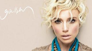 Gülşen'e yaklaşmaları yasak