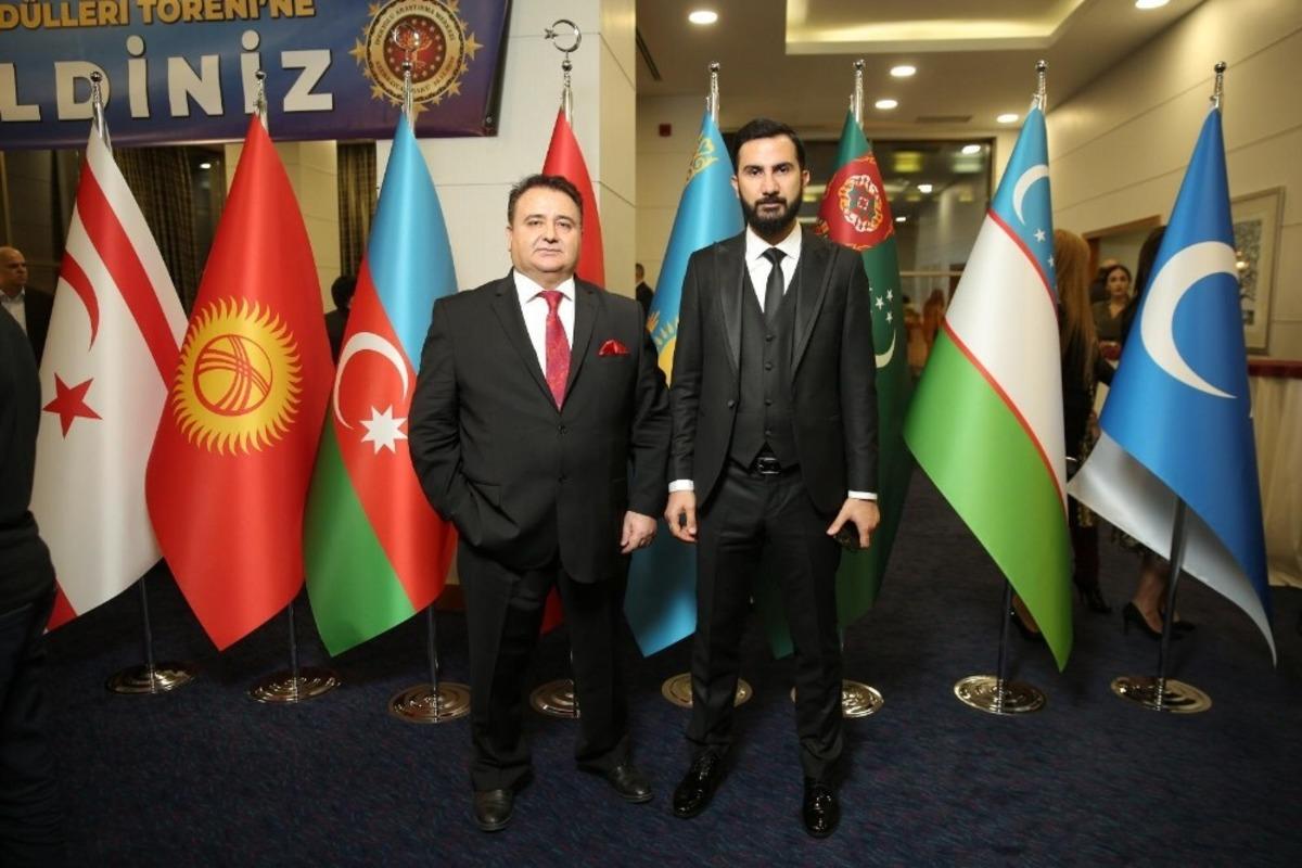 16. İpekyolu Yılın Altın Adamları &ouml;d&uuml;lleri