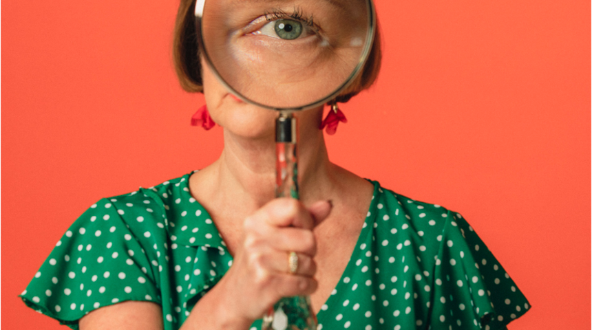 Göz altı torbalarına mezoterapi uygulaması