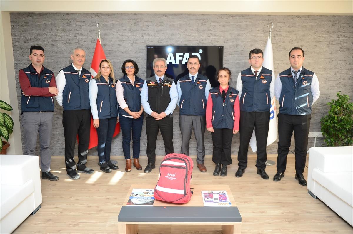 Sakarya'da AFAD personeli, AA'nın "Yılın Fotoğrafları" oylamasına katıldı