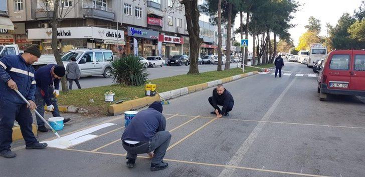 Çarşamba Belediyesi’nden levha ve yaya geçidi çalışmaları G3