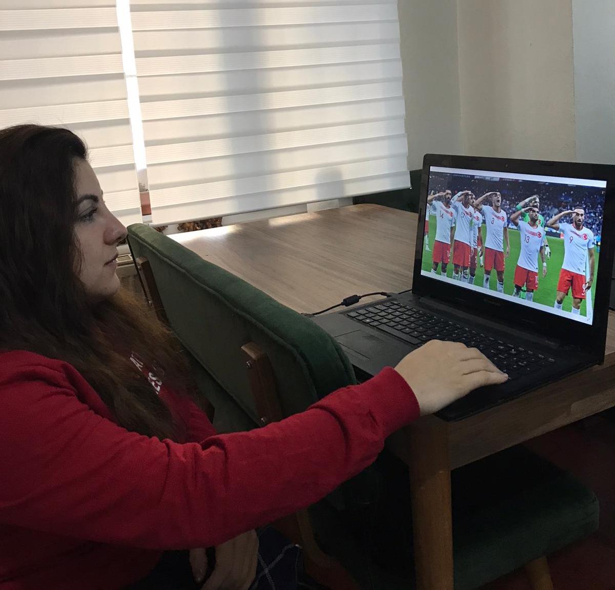 Milli atıcı &Ccedil;ağla Baş, AA "Yılın Fotoğrafları" oylamasına katıldı