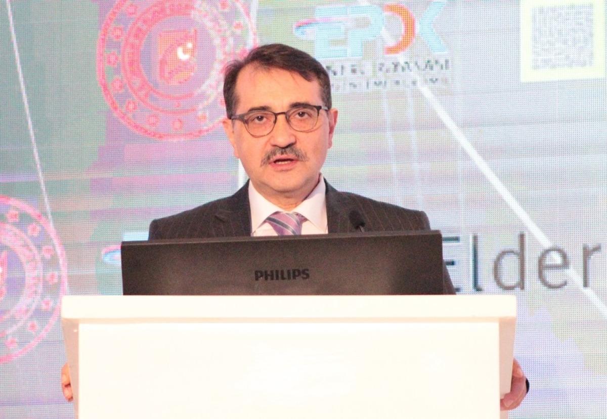 Bakan D&ouml;nmez: &ldquo;&Uuml;&ccedil; aşamalı kum havuzu modelinin T&uuml;rkiye modeline ihtiyacımız var&rdquo;