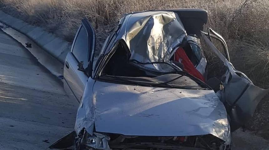 Hurdaya d&ouml;nen ara&ccedil;tan sağ &ccedil;ıktı