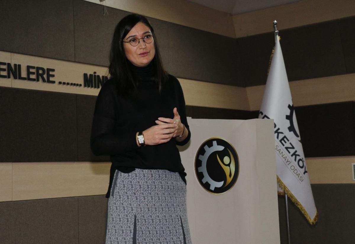 &Ccedil;erkezk&ouml;y&rsquo;&uuml;n eğitimine &ouml;ğrencilerden yoğun ilgi