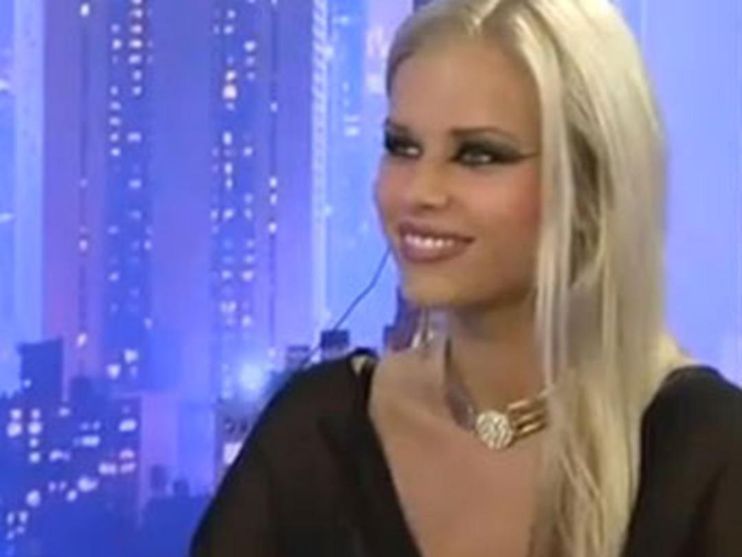 15 dakikada imana getirdi