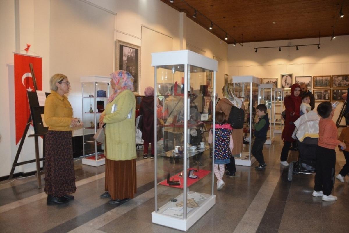 Kandıralı &ccedil;ocuklardan Atat&uuml;rk m&uuml;zesine ziyaret