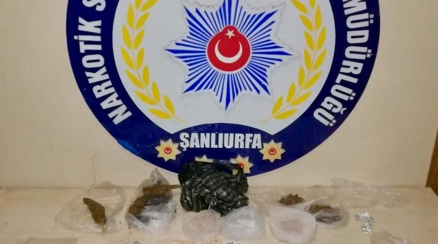 Polisten ka&ccedil;arken kaza yaptı