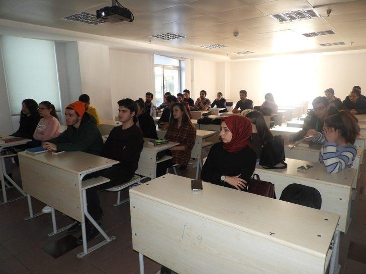 Öğrencilere bilgilendirme toplantısı G3