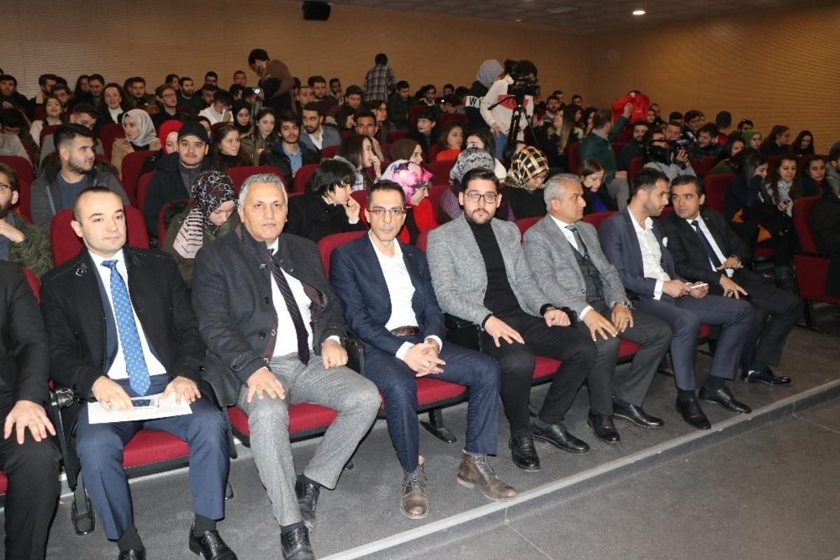 &lsquo;Nereden Başlasam&rsquo; projesi ile &Uuml;niversite &ouml;ğrencilerine tecr&uuml;belerini aktardılar