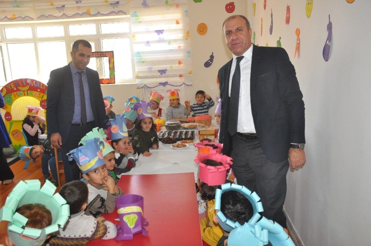 Bulanık&rsquo;ta &lsquo;Tutum, Yatırım ve T&uuml;rk Malları Haftası&rsquo; etkinliği