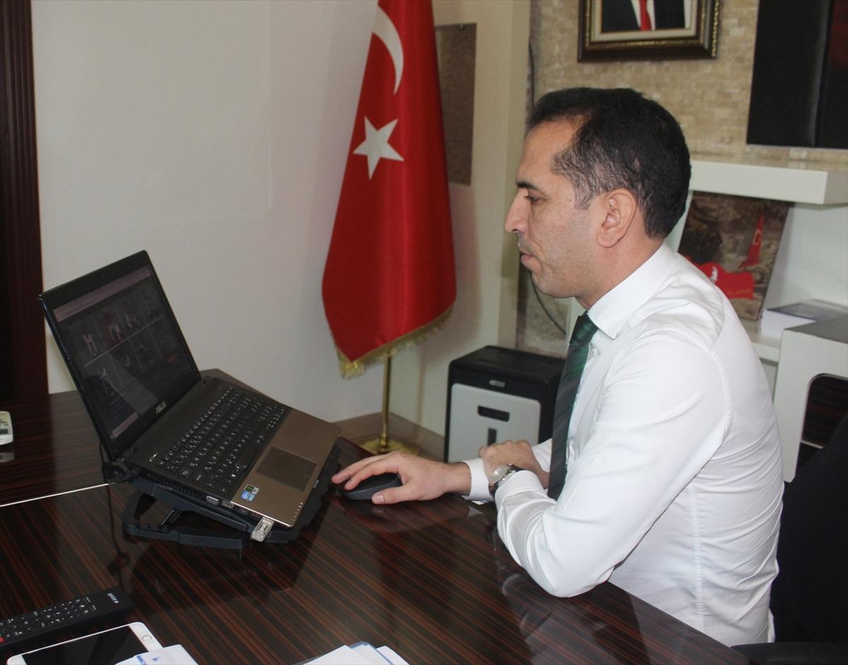 Suru&ccedil; Kaymakamı Aktaş, AA'nın "Yılın Fotoğrafları" oylamasına katıldı