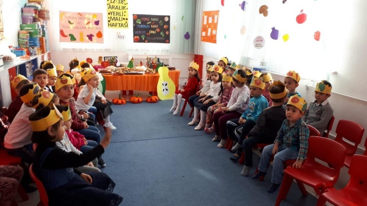 Minikler Yerli Malı Haftasını kutladı