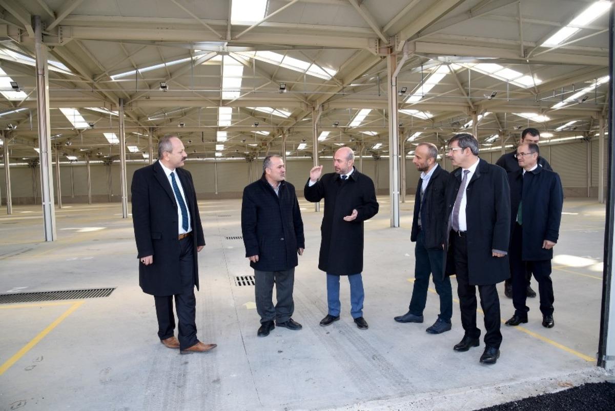 Sel&ccedil;uklu&rsquo;da Bosna Kapalı Pazar Yerinde sona yaklaşıldı