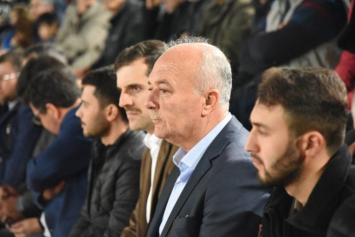 Voleybol Turnuvasında Şampiyon Dursunbey MTAL  Oldu G3