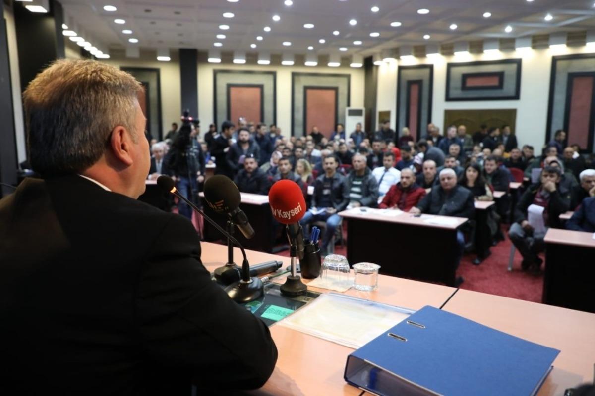 Başkan Palancıoğlu: &ldquo;Anbar ve K&uuml;&ccedil;&uuml;kali mahallelerimiz, Kayseri&rsquo;nin yeni gelişen ve b&uuml;y&uuml;yen mahalleleri oldu&rdquo;