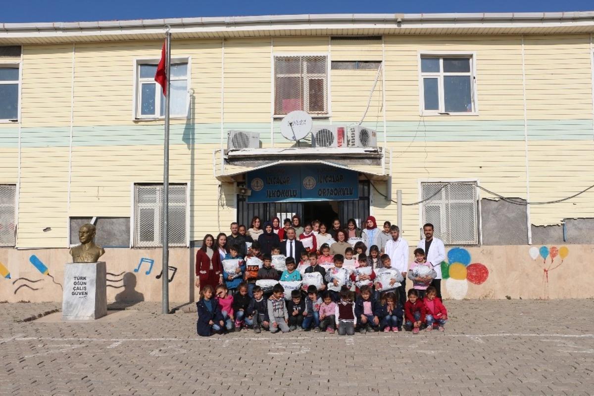 İstanbul&rsquo;dan Silopi&rsquo;ye uzanan kardeşlik k&ouml;pr&uuml;s&uuml;