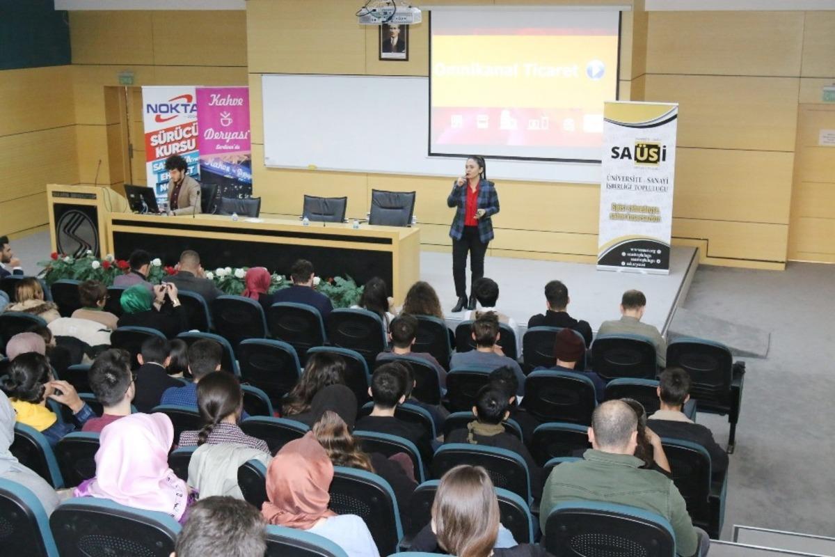 E-Ticaret ve Dijital Pazarlama etkinliği SA&Uuml;&rsquo;de konuşuldu