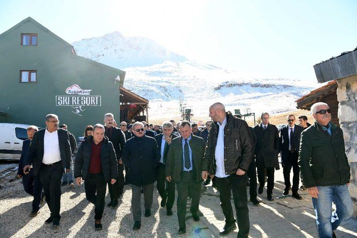 Vali Karaloğlu: "Saklıkent’teki mermer ocağını kapattık" G3