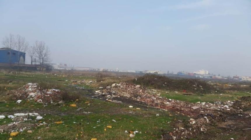 İzmit Belediyesi&rsquo;nden yoğun temizlik &ccedil;alışması
