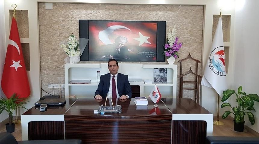 Suru&ccedil; Belediyesinde işten &ccedil;ıkarılan 5 kişi işine tekrar kavuştu