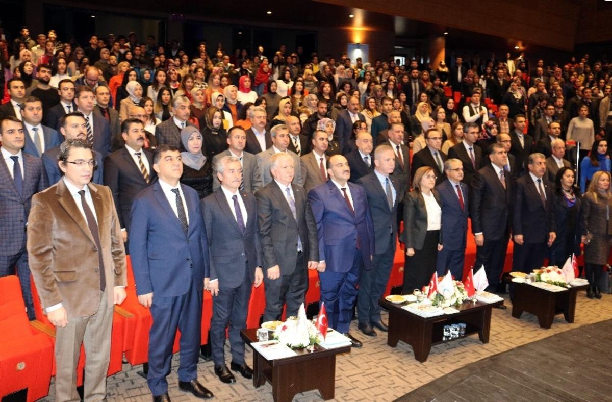 SANKO&rsquo;ya, en &ccedil;ok kadın istihdamı sağlayan firma &ouml;d&uuml;l&uuml; verildi