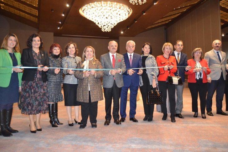 Olgunlaşma Enstitüsünden tarihi sergi G3