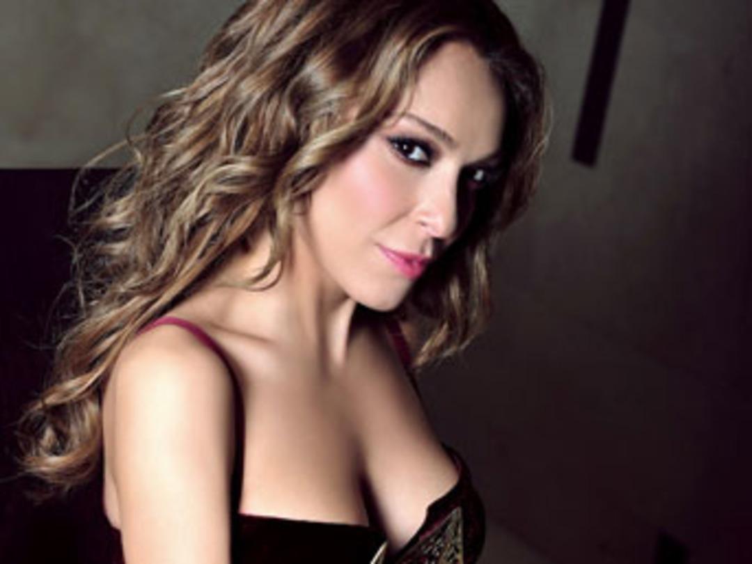 Londra'da m&uuml;zik eğitimi alacak