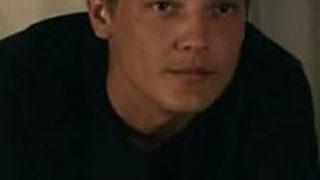 Ünlü oyuncu tedavi altında