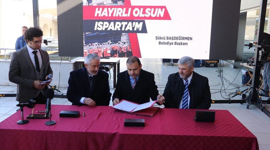 Isparta'da 22 yıldır bitirilemeyen inşaat i&ccedil;in protokol imzalandı