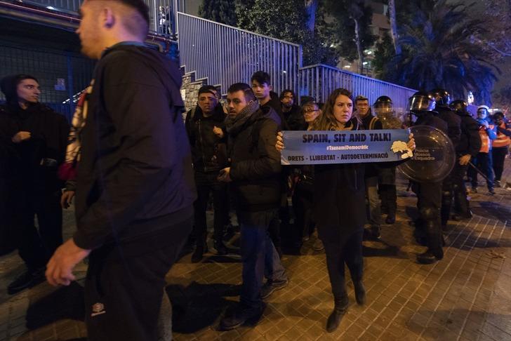 Barcelona - Real Madrid maçında tarihte görülmemiş olay G1