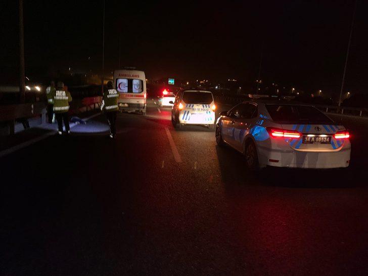 Çekmeköy'de feci kaza! Düşen plakayı almak isteyen muavin canından oldu G3