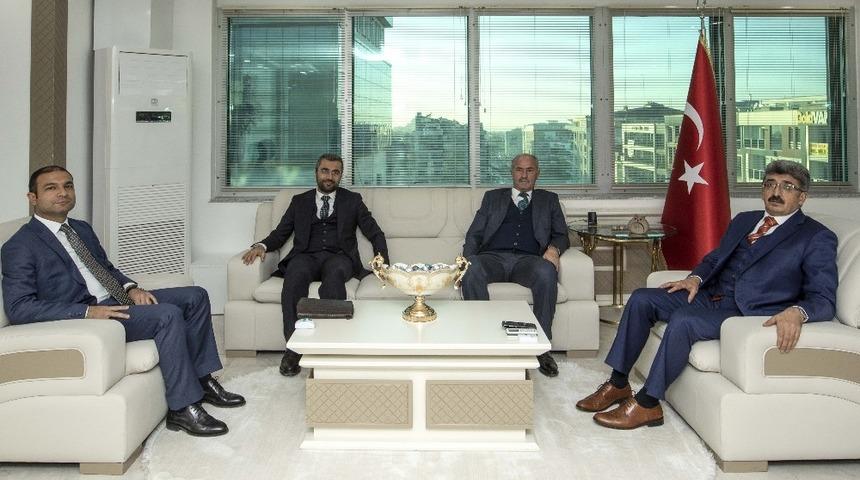 Vali Bilmez&rsquo;den İpekyolu Belediyesine ziyaret