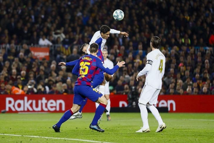 Barcelona - Real Madrid maçında tarihte görülmemiş olay G5