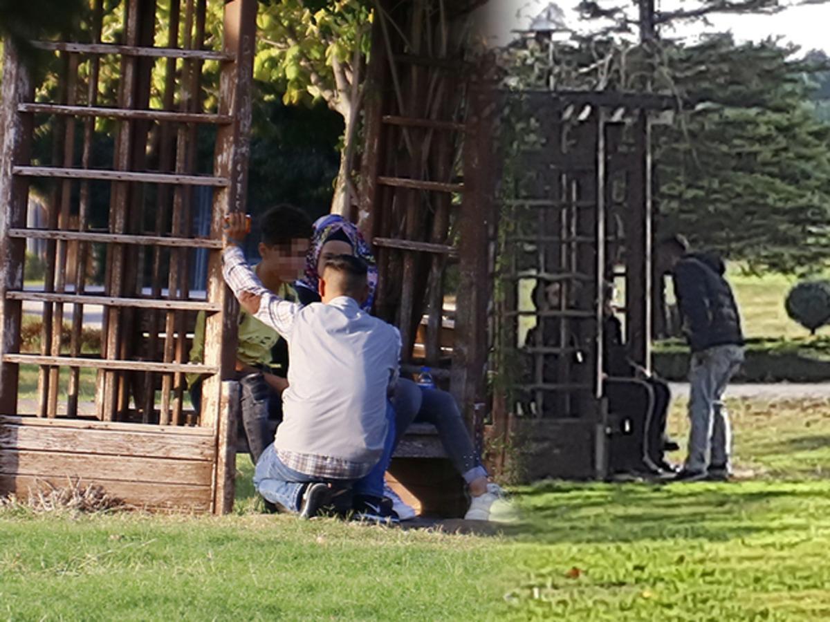 Adana'daki parkta vatandaşlar dilencilerden şikayet&ccedil;i! 