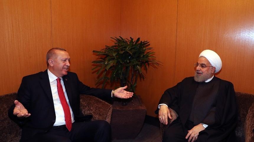 Cumhurbaşkanı Erdoğan, İranlı mevkidaşı Ruhani ile görüştü